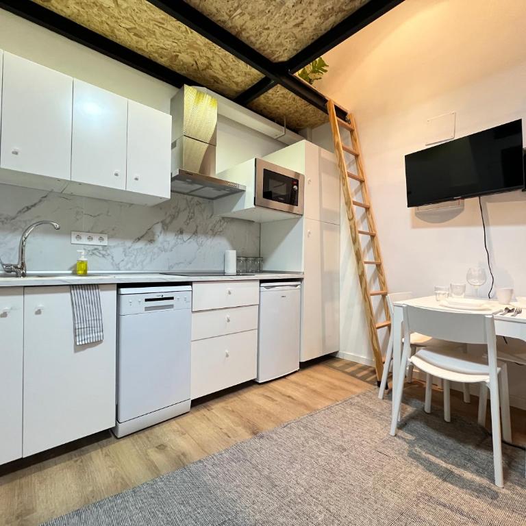 Ile Aina Malasaña Temporal - Two-Bedroom Apartment - 32