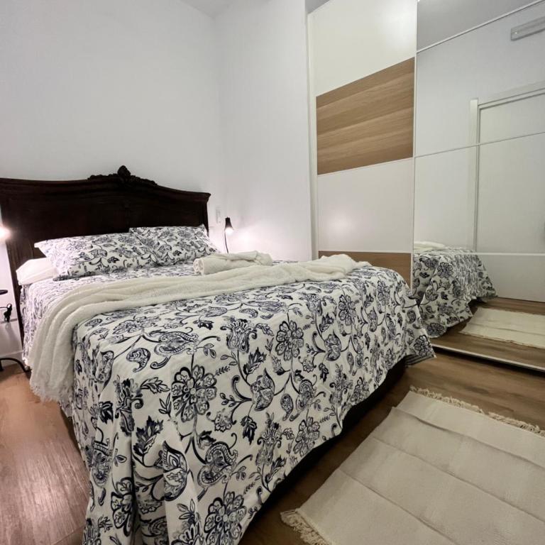 Ile Aina Malasaña Temporal - Two-Bedroom Apartment - 42