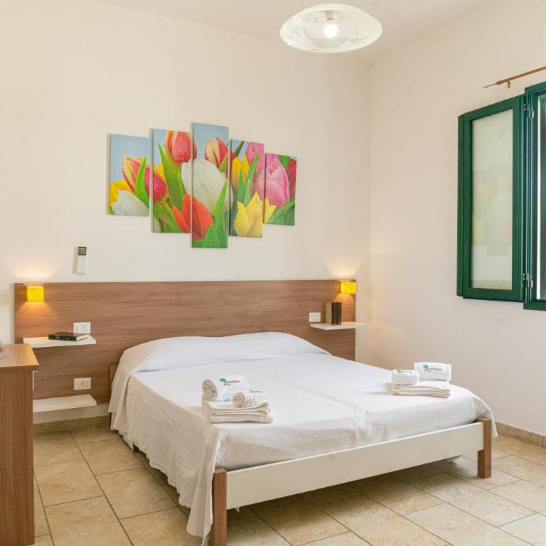 Masseria Agriturismo Il Sorriso Degli Ulivi - Dimora di Charme - Camera Matrimoniale - 1