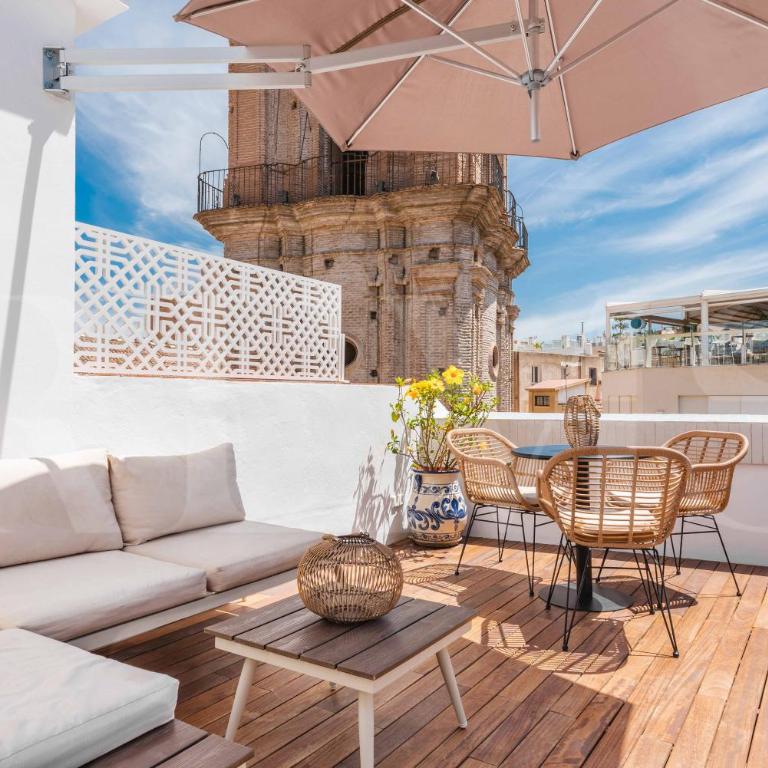 Duplex with private rooftop & view on San Juan church by REMS - Apartamento con terraza - 5