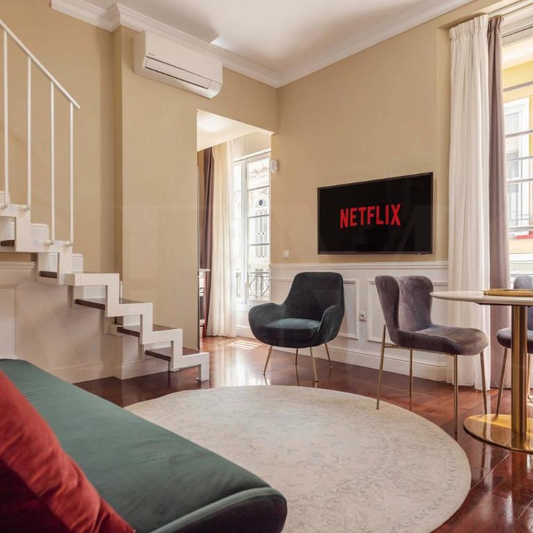 Duplex with private rooftop & view on San Juan church by REMS - Apartamento con terraza - 3