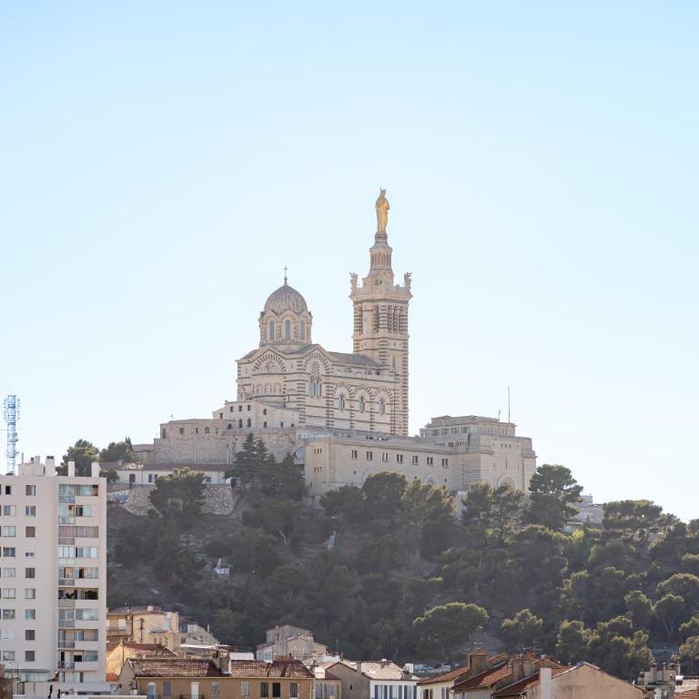 Marseille: Superbe vue sur Notre-Dame de la Garde - Appartement 1 Chambre - 11