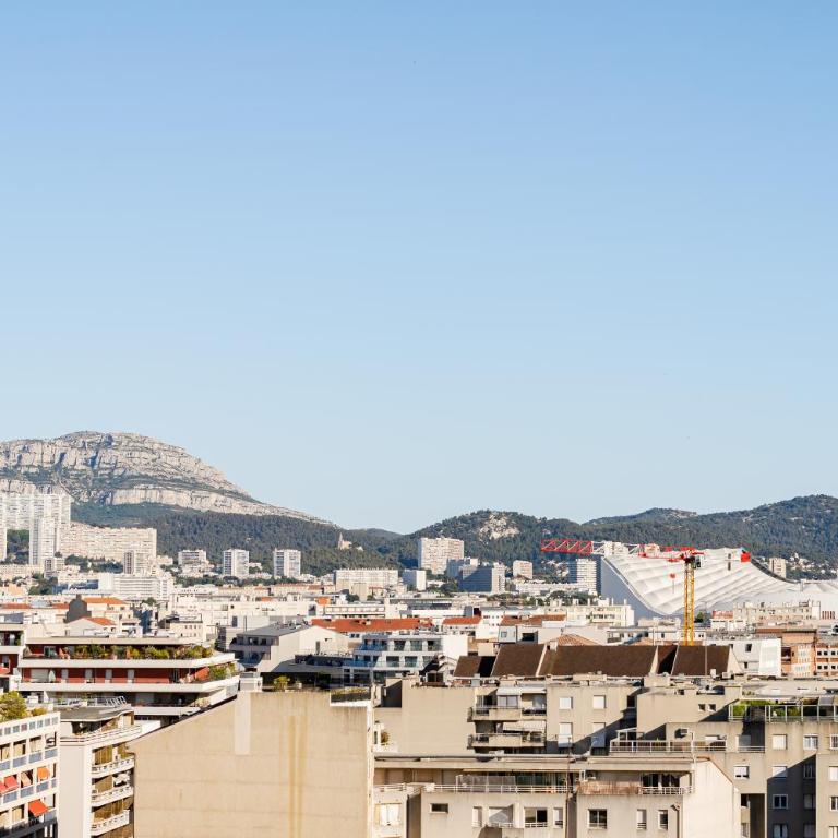 Marseille: Superbe vue sur Notre-Dame de la Garde - Appartement 1 Chambre - 22