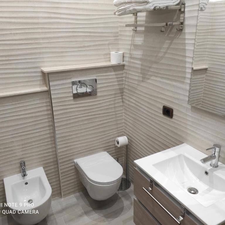 Top Apartments Roma 2 Metro A Free Parking - Appartamento con 1 Camera da Letto - 13