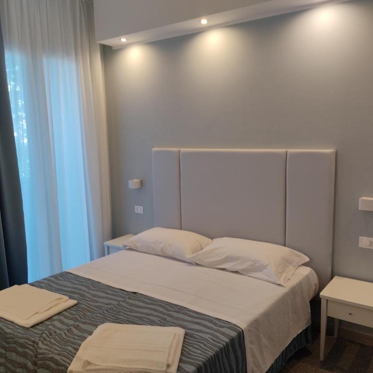 Hotel Caravel Park - Superior Family Room - 11