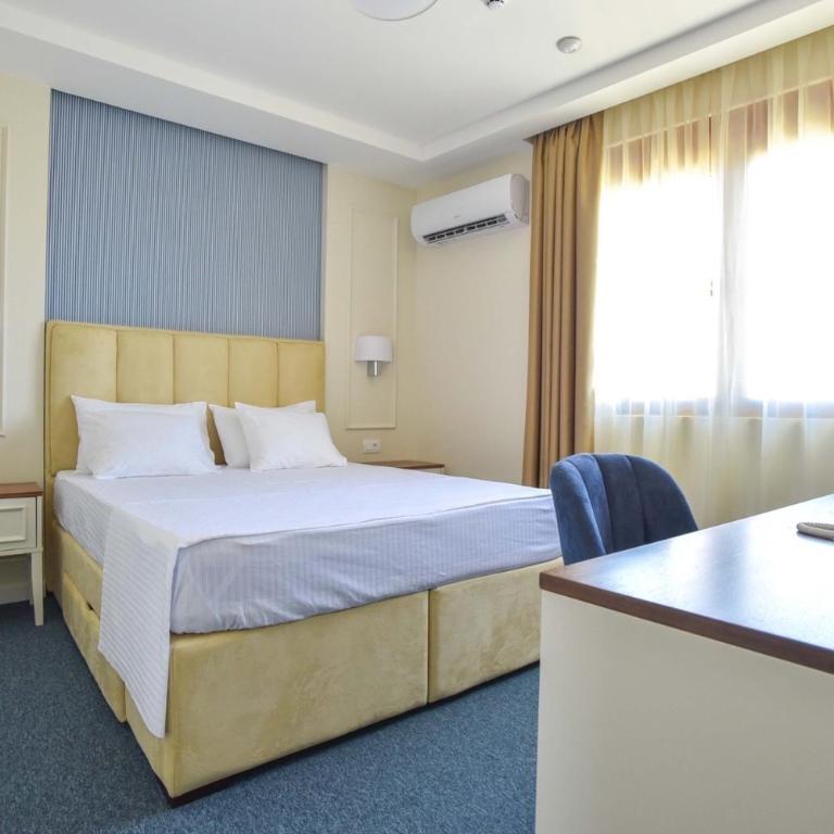 Vistamar Hotel & Apartments - Dvokrevetna Soba sa Bračnim Krevetom - 4