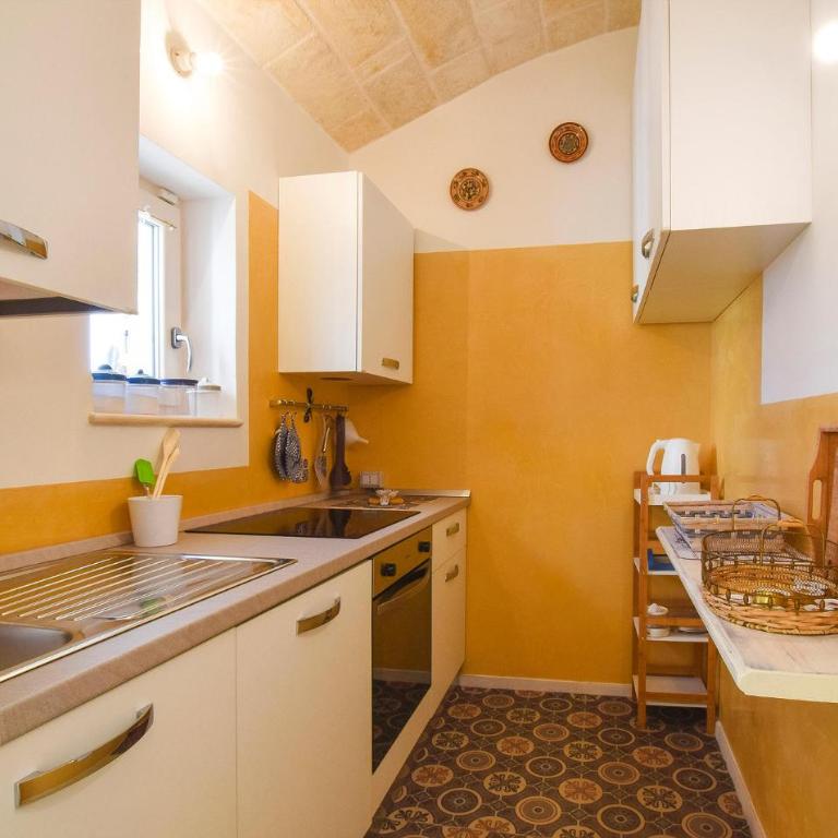 Cozy Home In Cisternino - Casa Vacanze con 4 Camere da Letto - 27