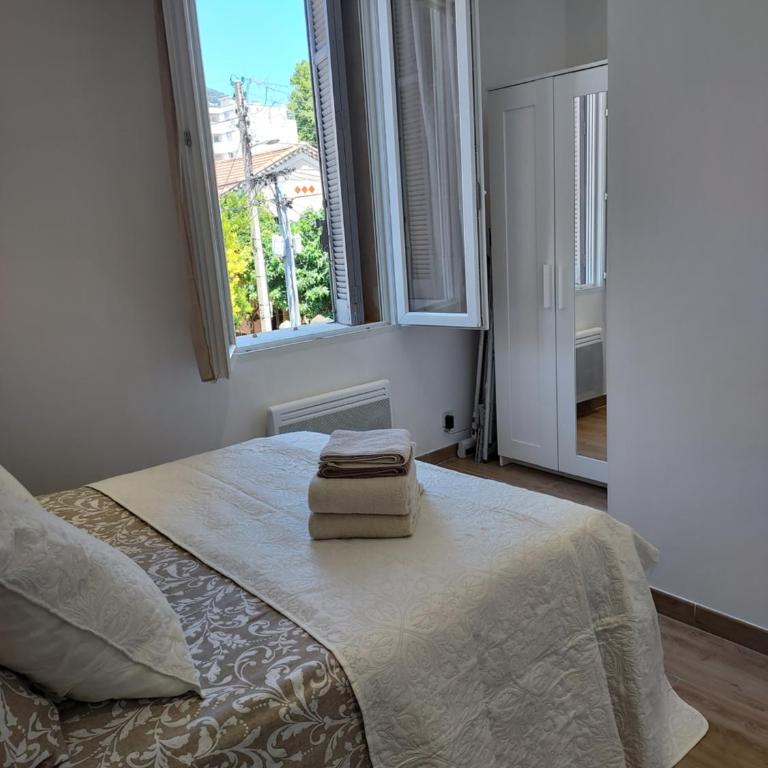 Toulon, soleil et douceur I - Appartement 1 Chambre - Vue sur Jardin - 16