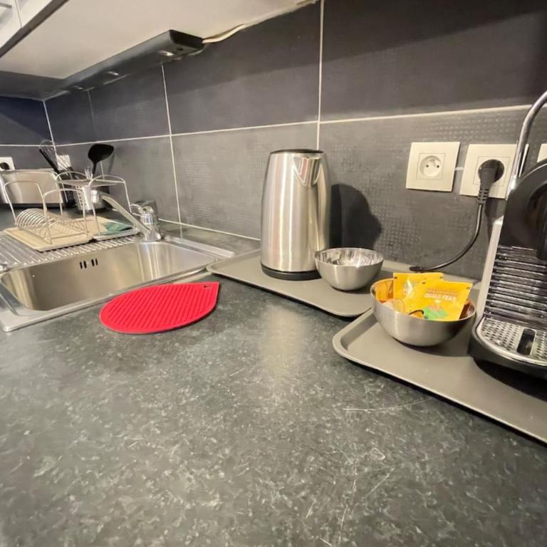 La Cave Proche gare Centre-Ville Wifi-Netflix - Appartement - 11