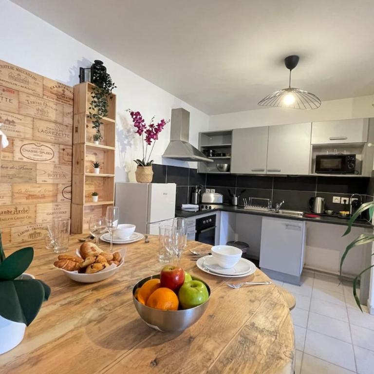 La Cave Proche gare Centre-Ville Wifi-Netflix - Appartement - 8