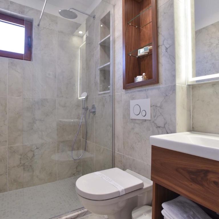 Vistamar Hotel & Apartments - Dvokrevetna Soba sa Bračnim Krevetom i Balkonom - 3