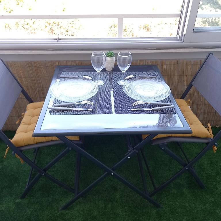Studio Balcon Proche Hypercentre de Narbonne - One-Bedroom Apartment - 11