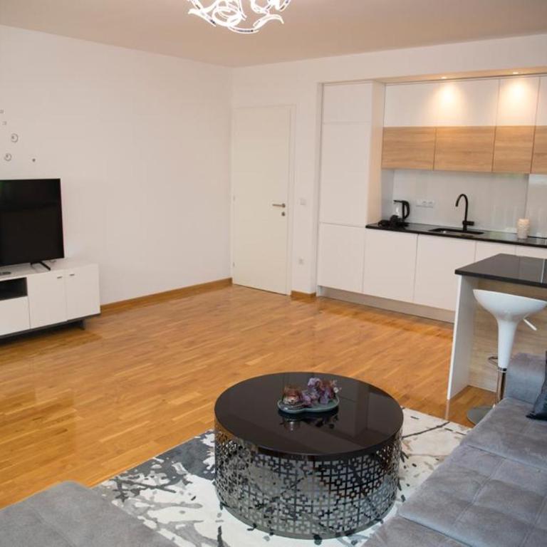 Apartment Divine - Two-Bedroom Apartment - 23
