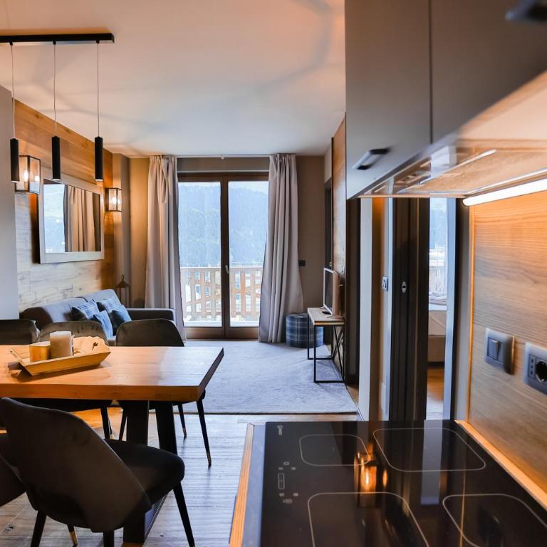 Chalet Everest - Luxury Apartments - Two-Bedroom Apartment - 1