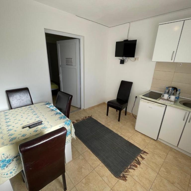 Apartments Demir - Apartman Tipa "Suite" sa 1 Spavaćom Sobom - 1