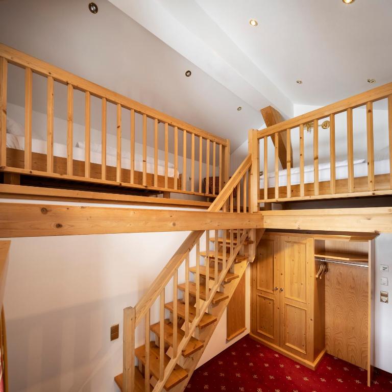 Hotel Tannbergerhof im Zentrum von Lech - Familiensuite - 1