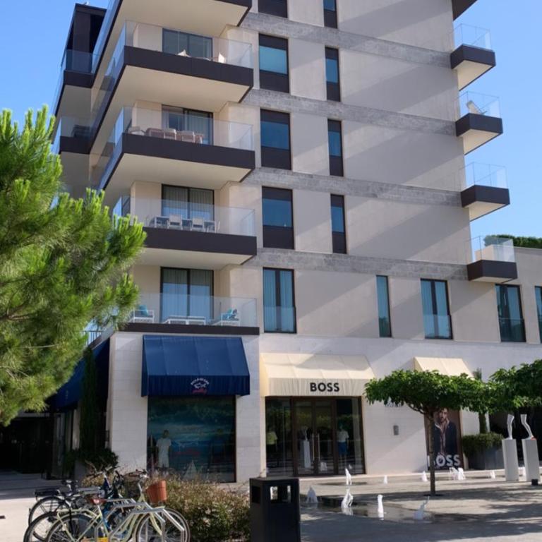 Porto Montenegro Luxury 1 Bedroom Apartment - One-Bedroom Apartment - 27