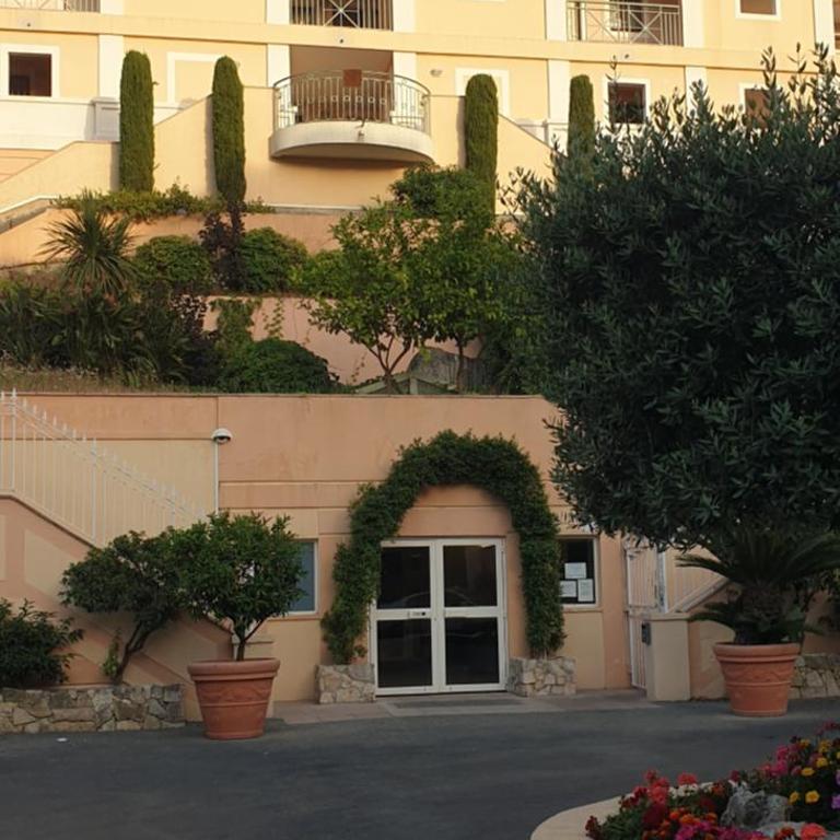 Villa Francia, Cannes,minimum 5 nuits de sejour - Appartement 2 Chambres - 4