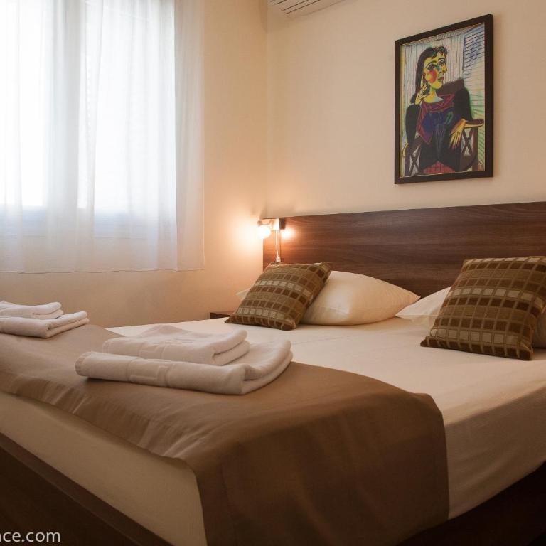 Apia Residence - Apartman s 1 Spavaćom Sobom i Balkonom - 2