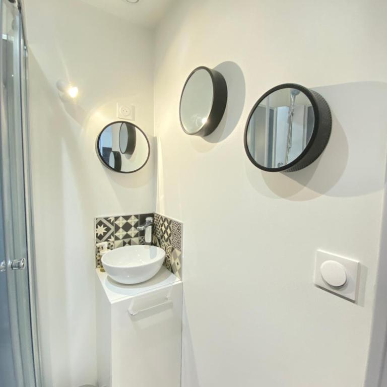 Casamara 1 T1 avec 2 couchages 10 min CHU - Appartement 1 Chambre - 18