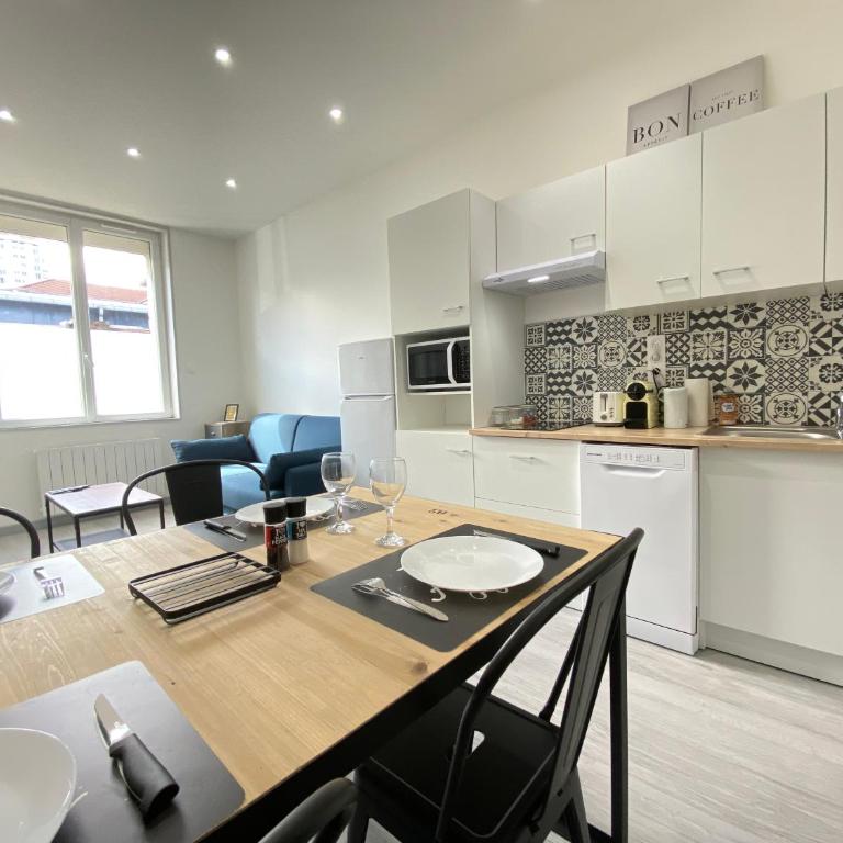 Casamara 1 T1 avec 2 couchages 10 min CHU - Appartement 1 Chambre - 4