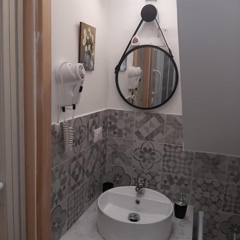 CASA VACANZA DI VIA GIACALONE - Appartamento con 1 Camera da Letto - 13