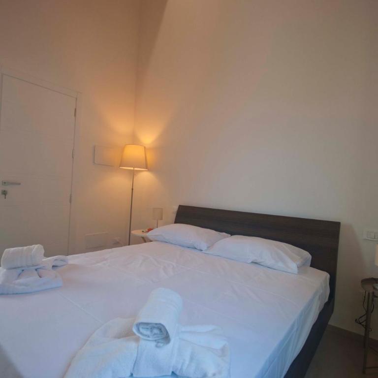 GIADA - Double Room with Terrace - 12
