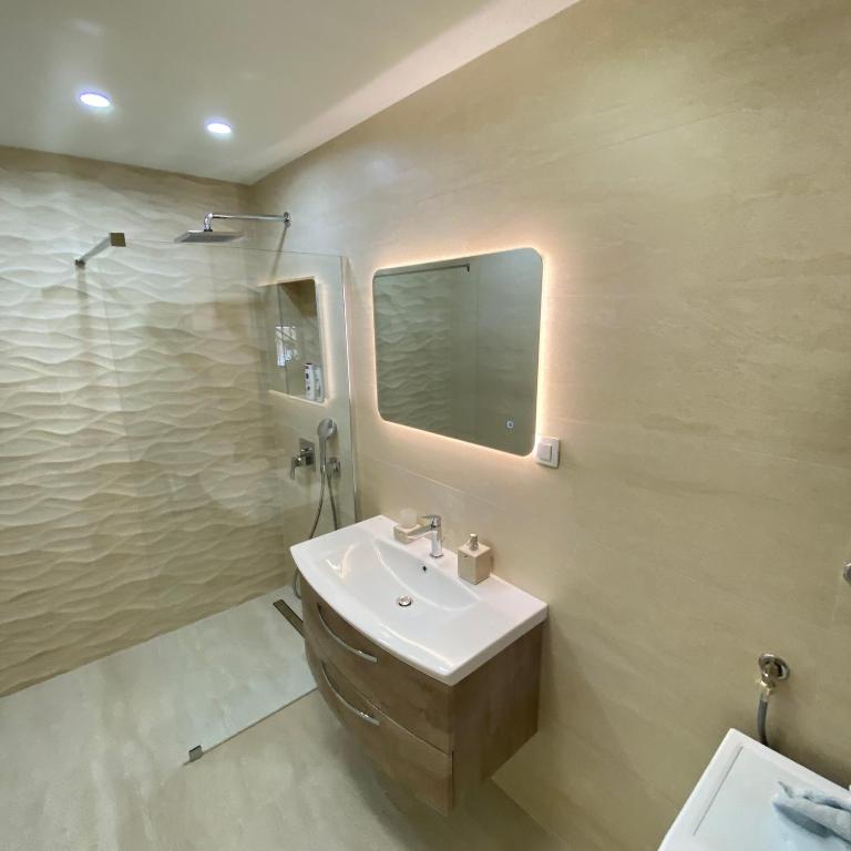 Apartments MarijaZ - Apartment with Terrace - 12