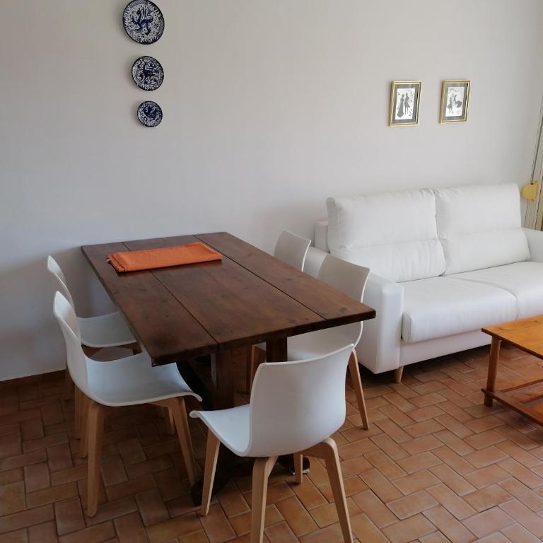 Apartaments Fincasol - Two-Bedroom Apartment with Terrace - 14