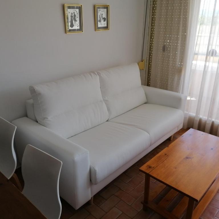 Apartaments Fincasol - Two-Bedroom Apartment with Terrace - 16