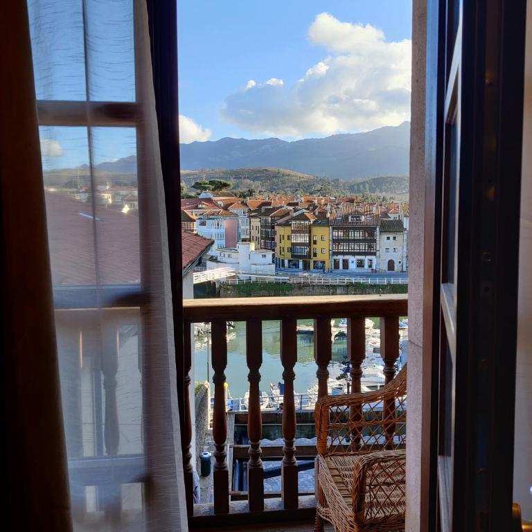 Apartamentos Calle Mayor 23 Llanes - Apartment with Port View and Balcony - 1