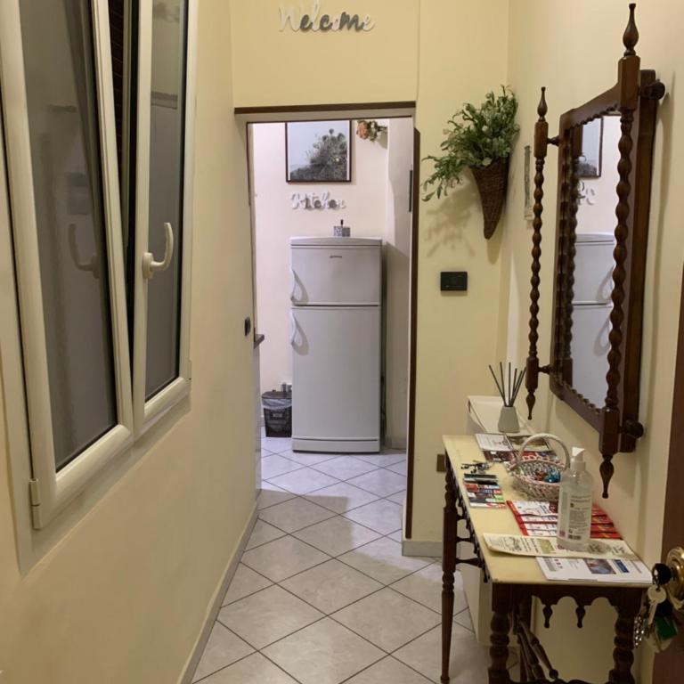 Centro storico Napoli La casa di Ciro - Casa con 1 Camera da Letto - 37