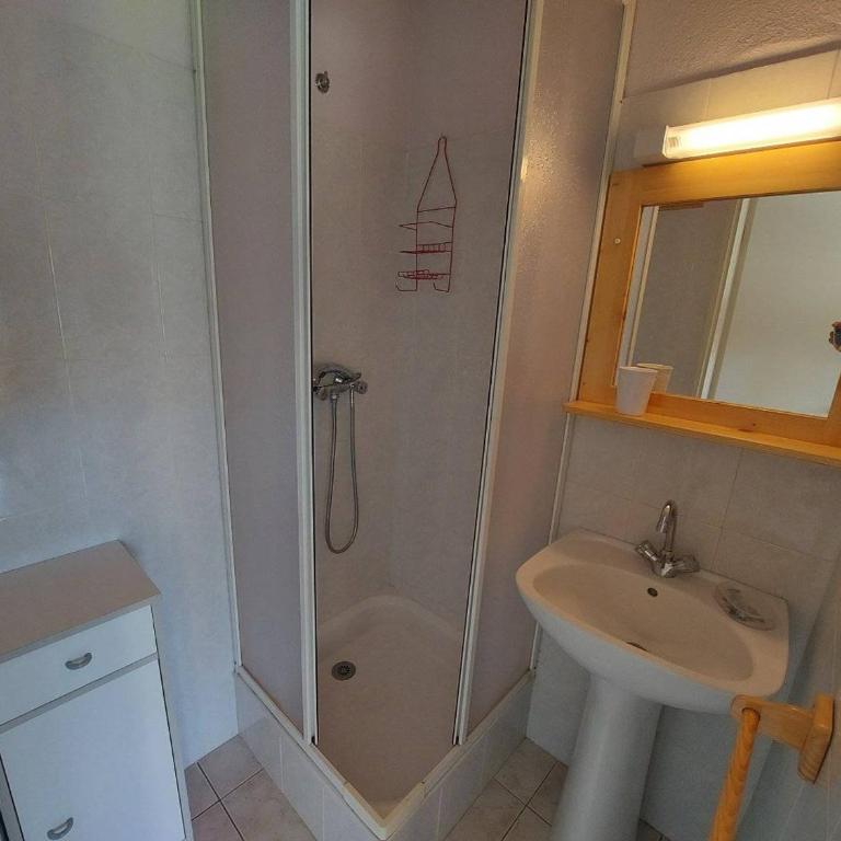 Studio cabine 4 pers, parking privé et piscine - FR-1-326-774 - Studio - 5