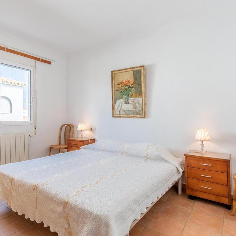 Spacious family home with Airco, private 5x10m pool, sandy beach 300m, free WiFi - Casa - 33