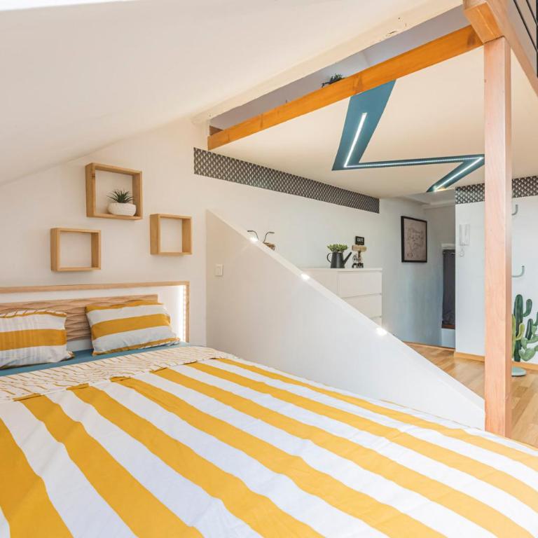 La place des Sacres, proche gare et centre - Appartamento con 1 Camera da Letto - 9