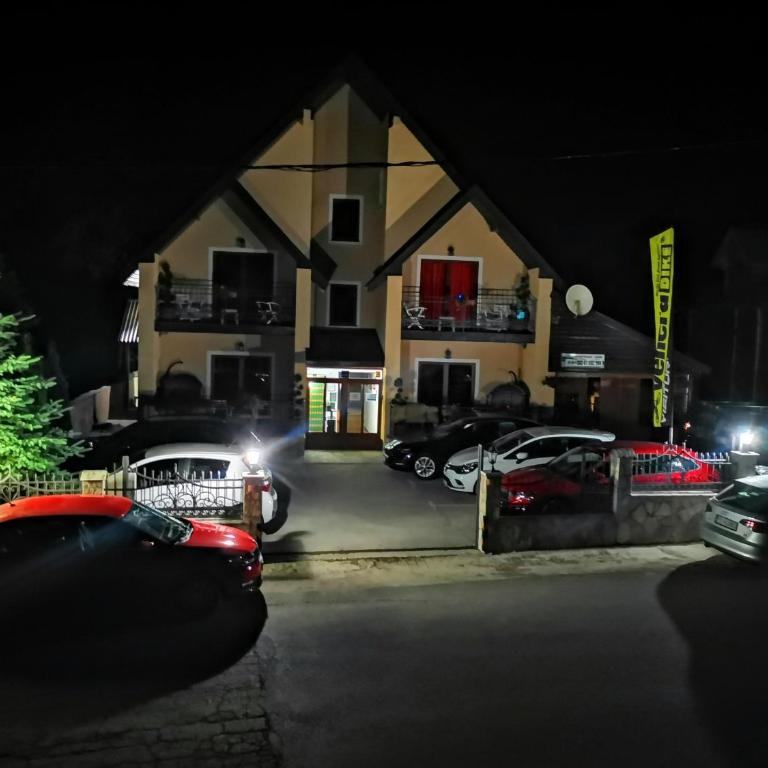 Gorska Vila Apartments - Studio with Balcony - 5