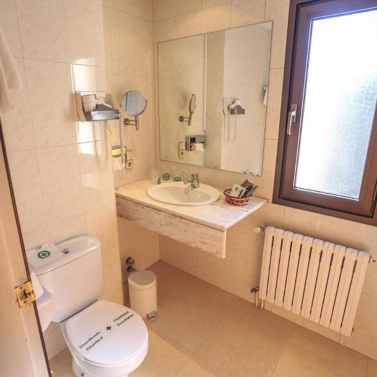 Hotel Roc Del Castell - Habitación Individual Amplia - 9