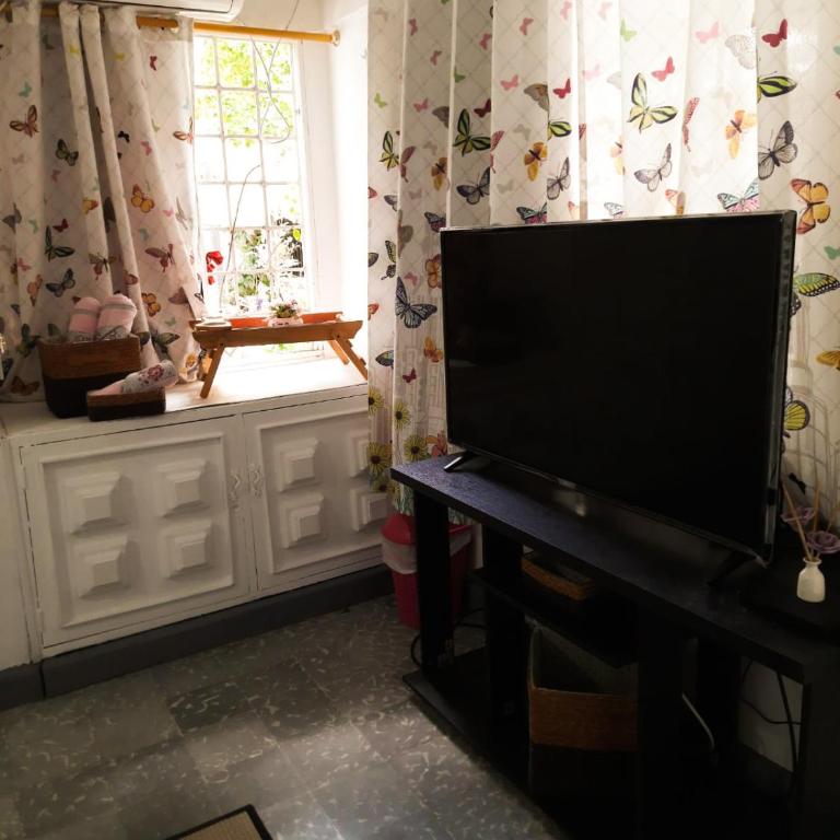 Casa Zaida Hostal Vintage - Double Room with Private Bathroom - 2