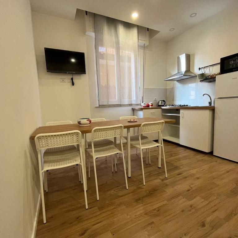Casa Vacanze Caramagna 2 - Two-Bedroom Apartment - 11