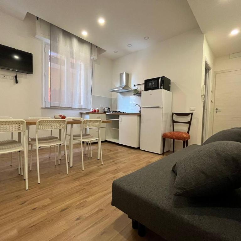 Casa Vacanze Caramagna 2 - Two-Bedroom Apartment - 32