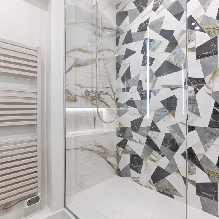 Unique Luxury Parisian flat 2BR/6P -Champs Elysées - Appartement 2 Chambres - 33