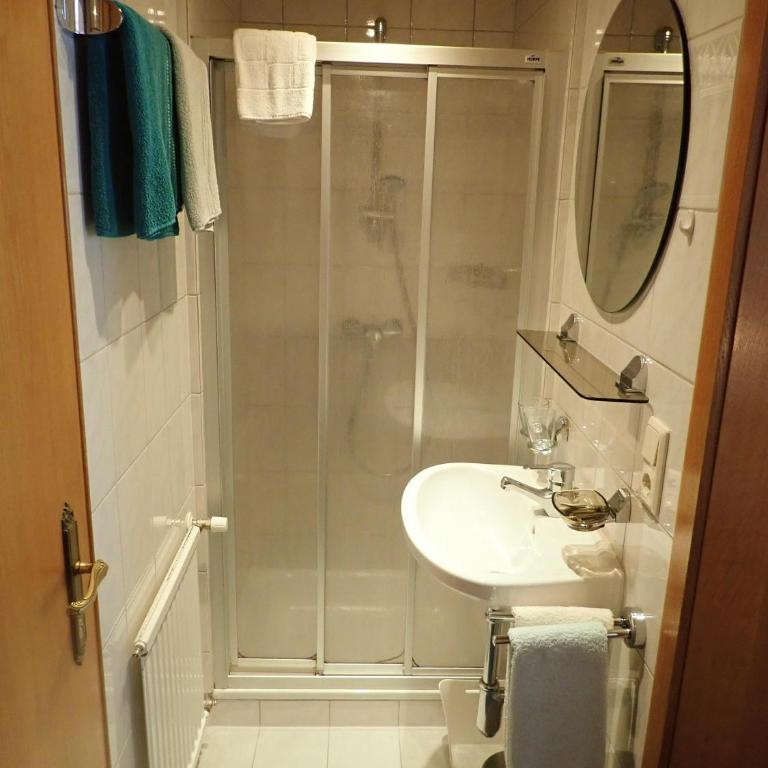 Haus Tuklar - Habitación Triple con balcón - 7