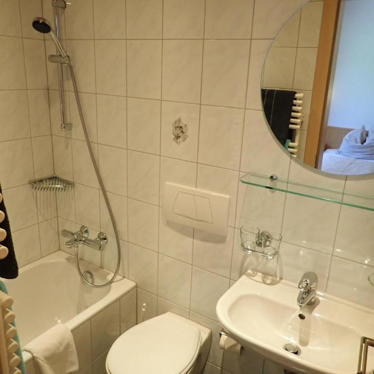 Haus Tuklar - Apartamento con bañera - 2