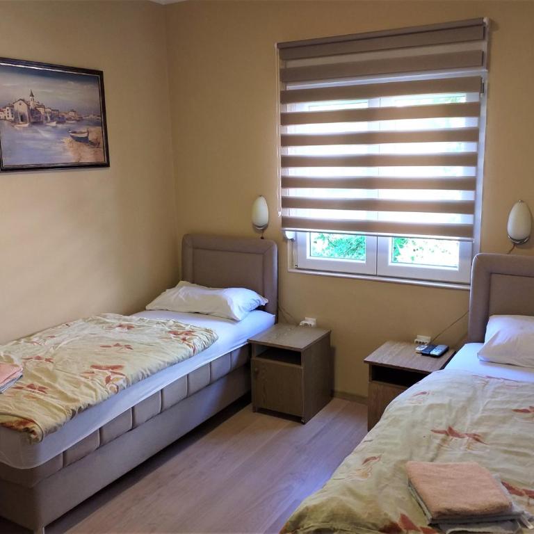 Mirko Apartments Budva - Studio - 2