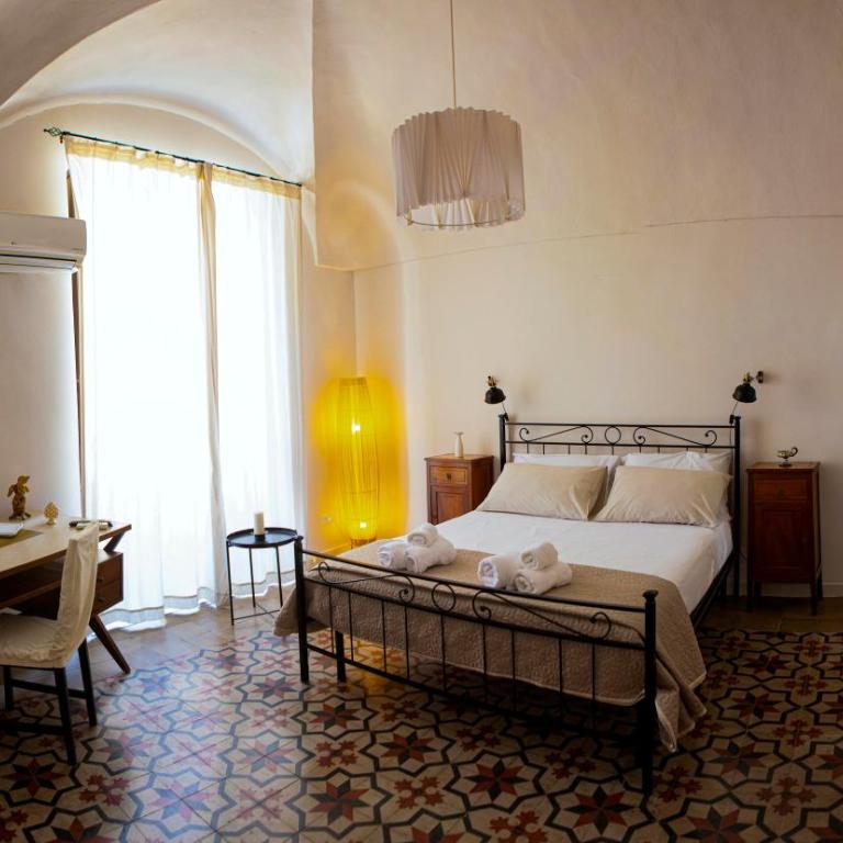 Jasper B&B - Double Room with Private Bathroom - 11