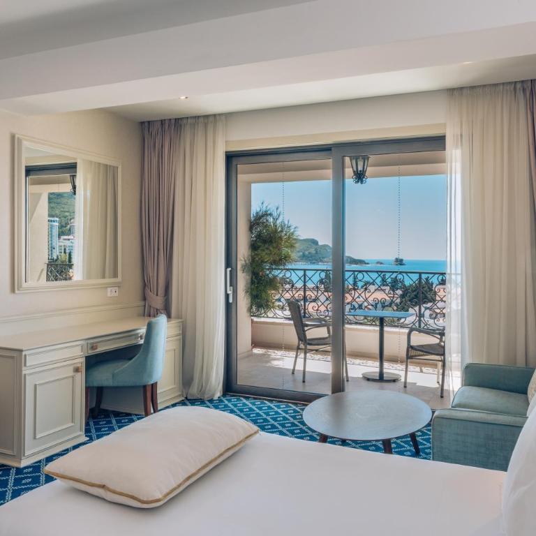 Iberostar Waves Slavija - Dvokrevetna Soba sa Bračnim Krevetom i Pogledom na More - 1