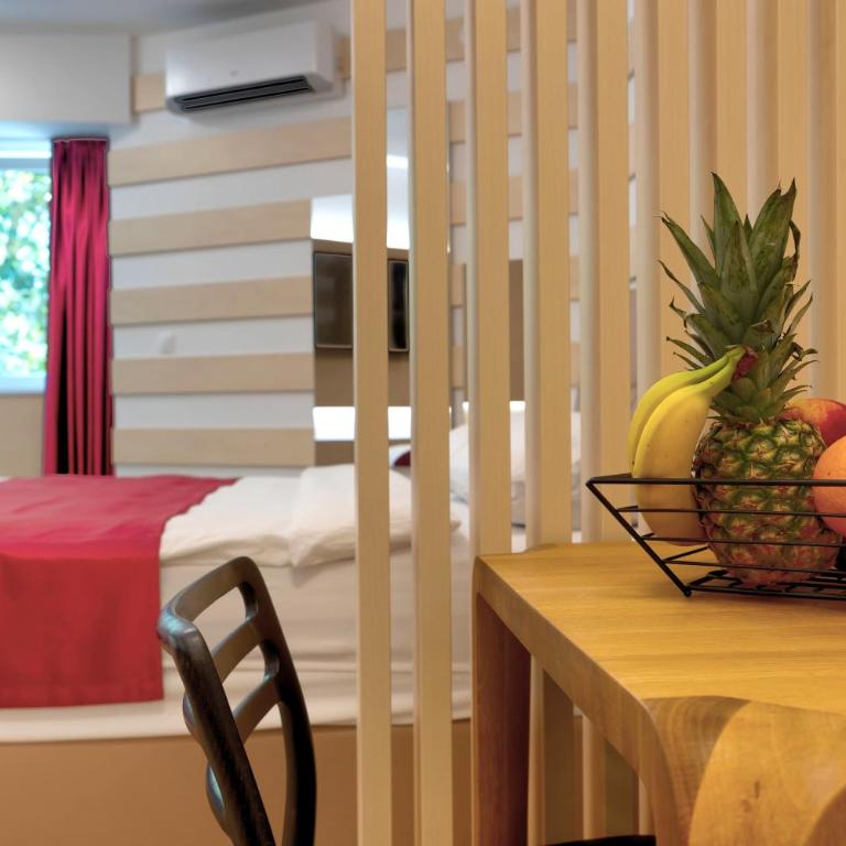 Luxury Studio Yasmine Downtown - One-Bedroom Apartment - 16