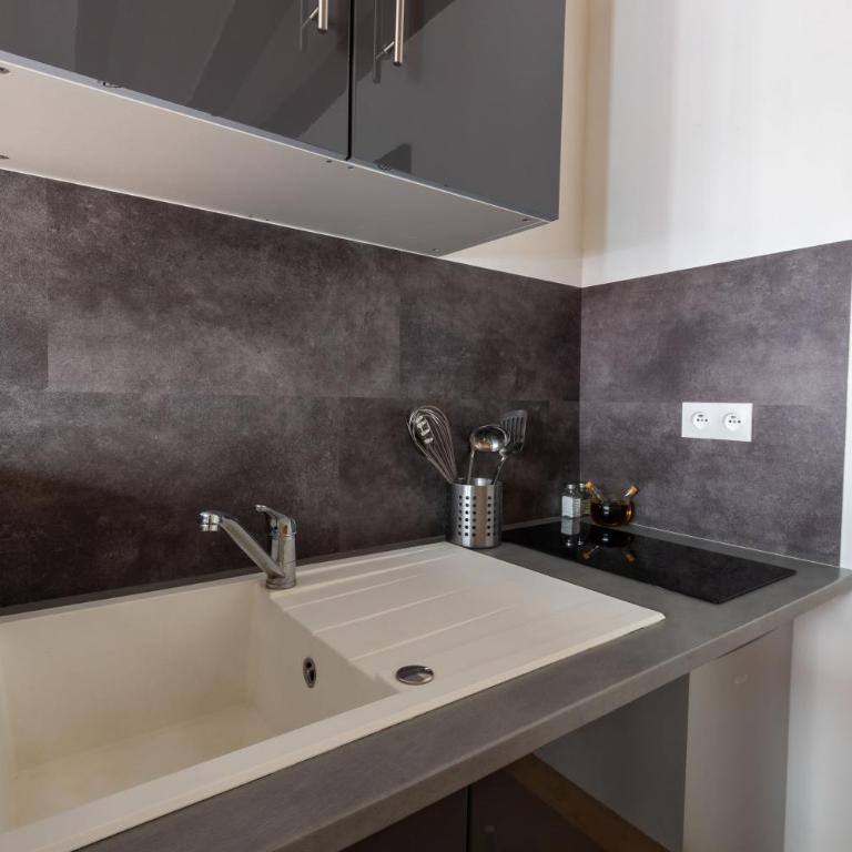 Perruche - One-Bedroom Apartment - 2