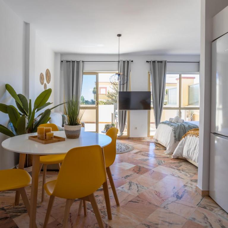 OleHolidays 225 Romana Playa junto al mar - Apartamento de 1 dormitorio - 2