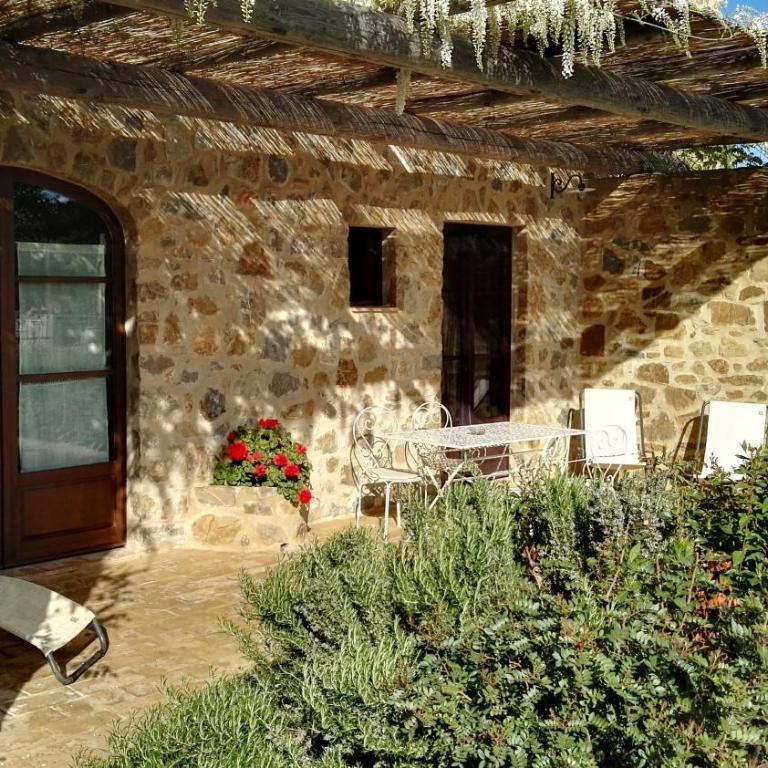 Castel Brunello - One-Bedroom Suite With Terrace - 5